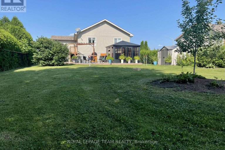 29120038/4298-schell-street/south-dundas-williamsburgh-twp/south-dundas/ontario/K0C2H0_22