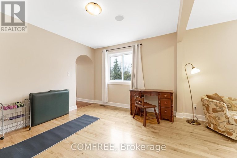 28211943/145-general-avenue/carlington/ottawa/ontario/K1Z7W9_24