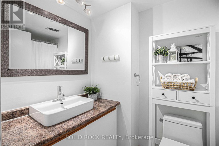 29389356/1204-475-laurier-avenue-w/ottawa-centre/ottawa/ontario/K1R7X1_15