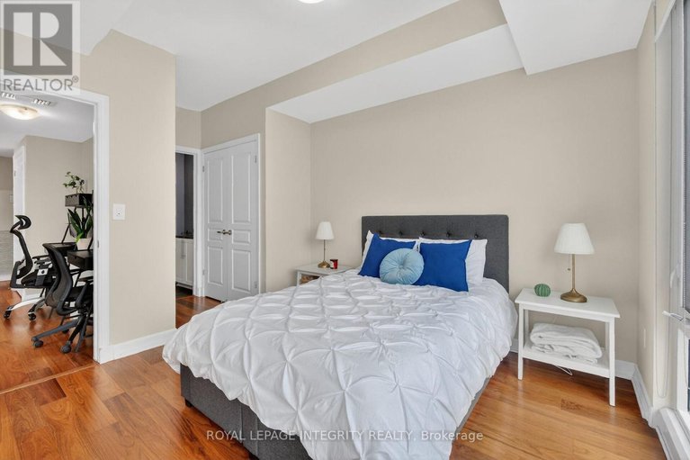 29504149/416-238-besserer-street/sandy-hill/ottawa/ontario/K1N6B1_20