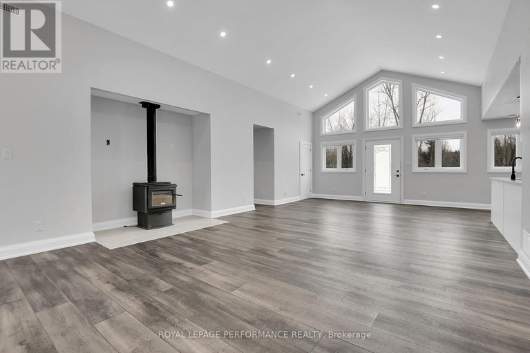 29474233/1797-march-road/carp/ottawa/ontario/K0A1L0_16