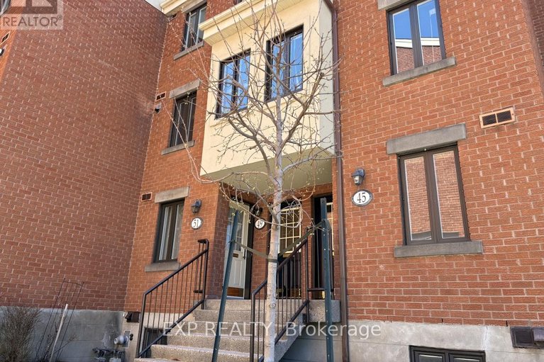 29666454/45-crispin-private/manor-park/ottawa/ontario/K1K2T7_1