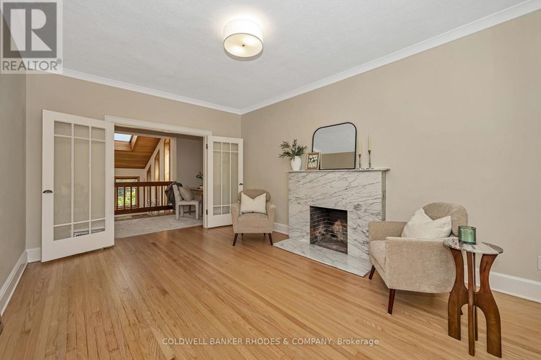 28379568/421-hinton-avenue-s/civic-hospital/ottawa/ontario/K1Y1B2_10