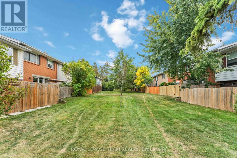 28889686/2664-draper-avenue/redwood-park/ottawa/ontario/K2H6Z9_31