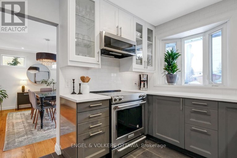 29256001/10-spring-garden-avenue/meadowlandscrestview/ottawa/ontario/K2G3B3_15