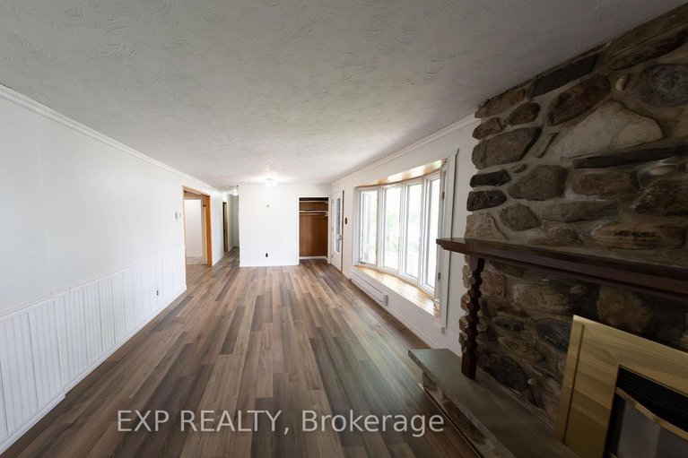 28606247/84-kenyon-street-e/alexandria/north-glengarry/ontario/K0C1A0_8