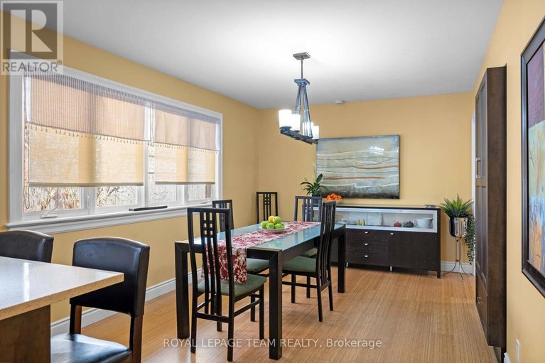 29669851/1986-fairbanks-avenue/alta-vistafaircrest-heights/ottawa/ontario/K1H5Y6_15