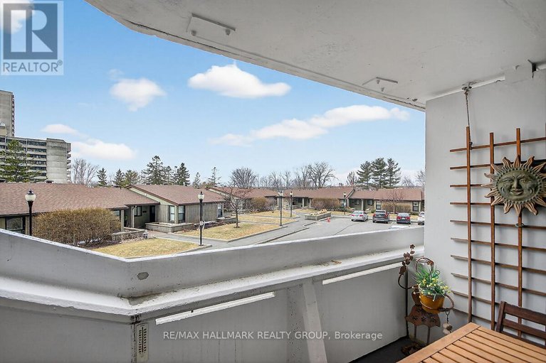 29556858/208-1081-ambleside-drive/woodroffe/ottawa/ontario/K2B8C8_27