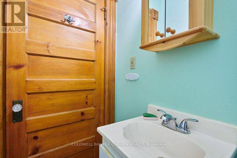 28585440/11719-lakeshore-drive/south-dundas-matilda-twp/south-dundas/ontario/K0C1X0_20