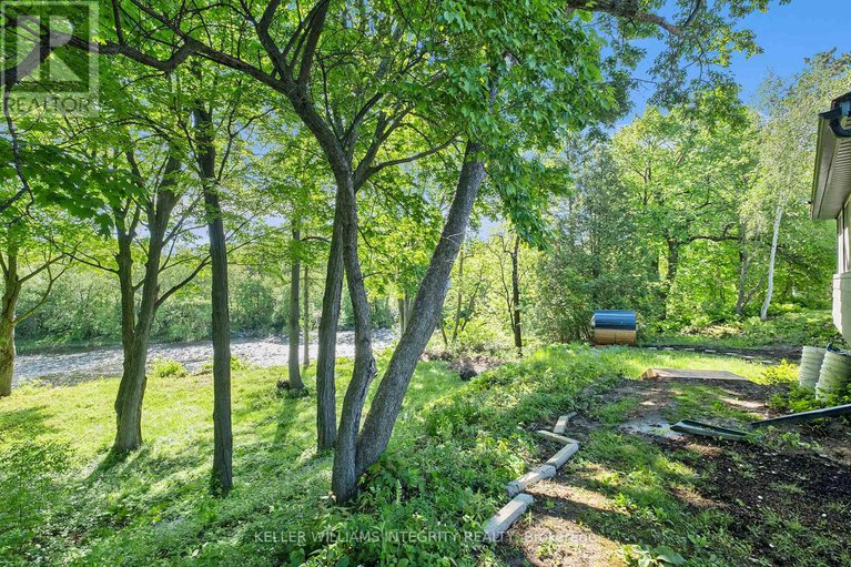 28376426/17-lockview-road/manotick-village-manotick-estates/ottawa/ontario/K4M1B2_33