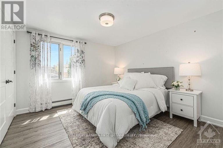 29035711/351-amiens-street/bilberry-creekqueenswood-heights/ottawa/ontario/K1E1P1_13