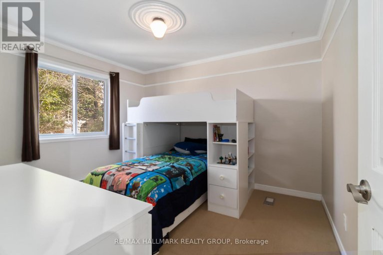 29069268/835-powers-street/town-of-rockland/clarence-rockland/ontario/K4K1K4_23