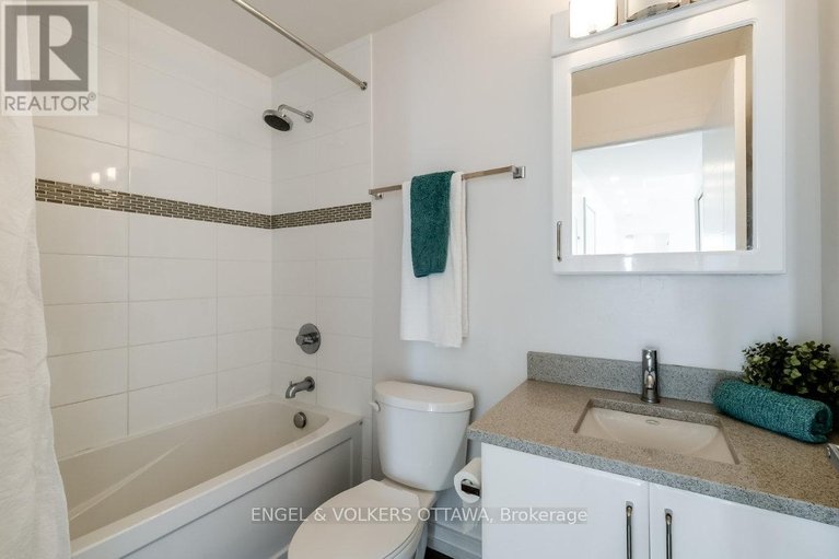 29456144/2401-179-metcalfe-street/ottawa-centre/ottawa/ontario/K2P1P7_26