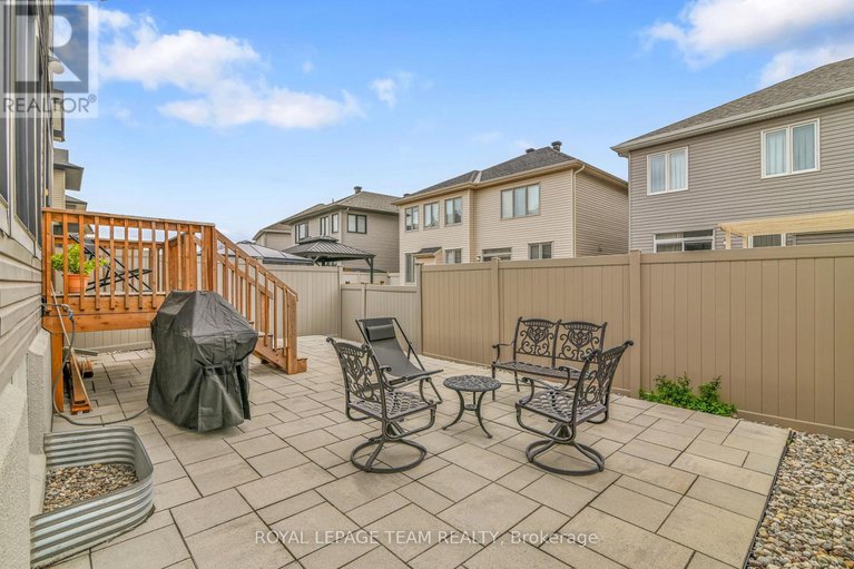 29061486/743-brian-good-avenue/riverside-southgloucester-glen/ottawa/ontario/K4M0E3_41