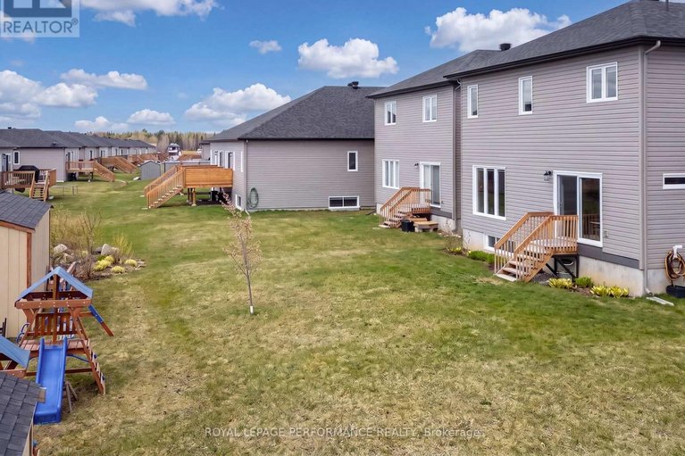 29682193/934-chablis-crescent/embrun/russell/ontario/K0A1W0_31