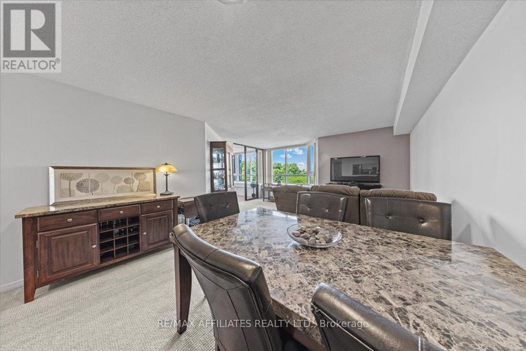 28525665/613-80-sandcastle-drive/leslie-park/ottawa/ontario/K2H9E7_12