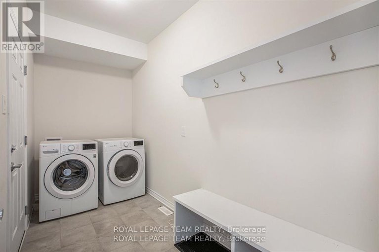 29006567/521-kindred-crescent/north-grenville-twp-kemptville-south/north-grenville/ontario/K0G1J0_17