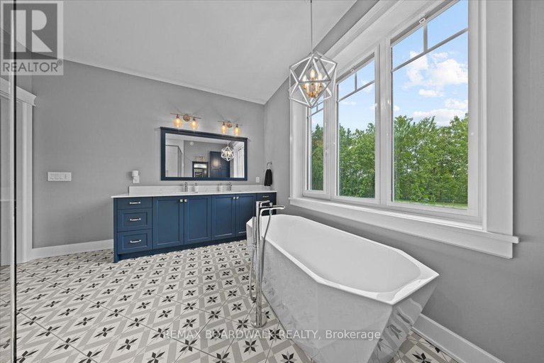 29211035/2440-emmett-road/cumberland-west/ottawa/ontario/K4C1S1_15