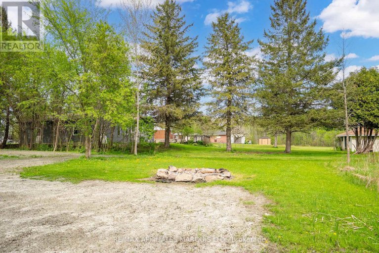 28328340/18222-patrick-street/south-glengarry-charlottenburgh-twp/south-glengarry/ontario/K0C2J0_45