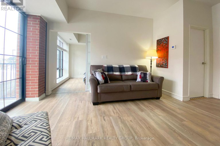 29118510/208-555-anand-private/riverside-park-south/ottawa/ontario/K1V2R7_19