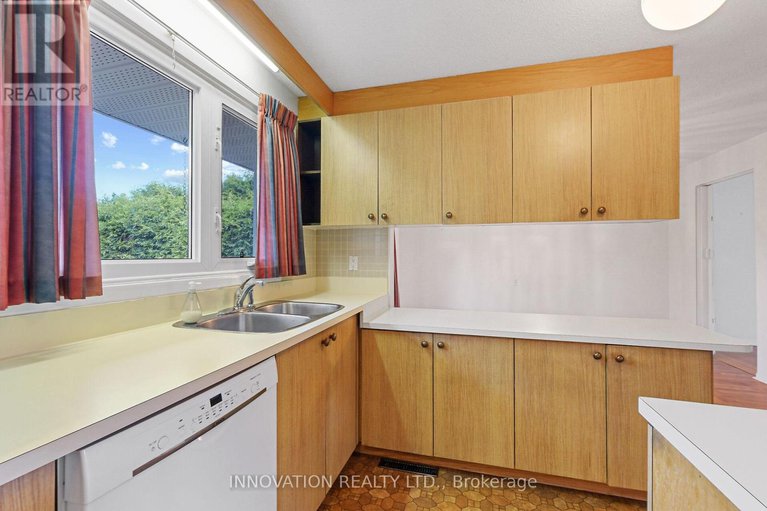 28394819/1871-greenacre-crescent/beacon-hill-south/ottawa/ontario/K1J6S7_14