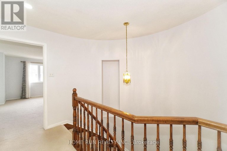 29605927/2222-brockstone-crescent/avalon-east/ottawa/ontario/K4A4V5_23