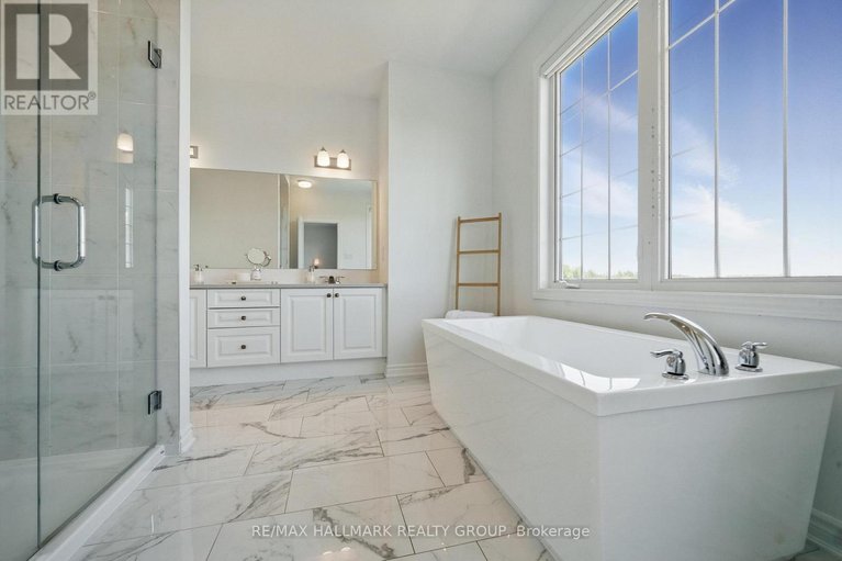 28632763/824-henslows-circle/avalon-west/ottawa/ontario/K4A5H6_22