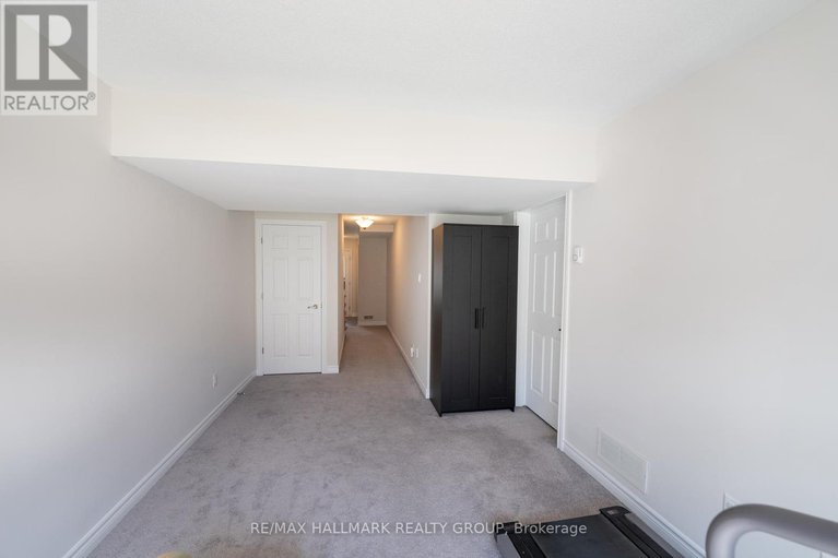 28835804/106-gelderland-private/emerald-meadowstrailwest/ottawa/ontario/K2V0H8_5