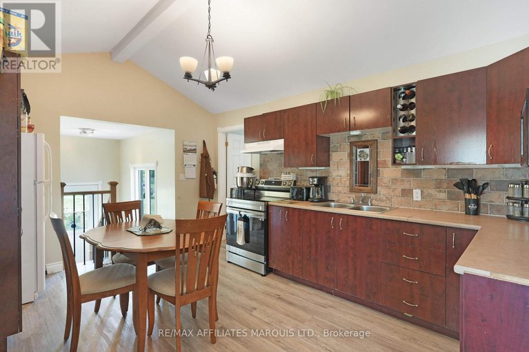 28523953/21895-seguin-mill-street/north-glengarry-lochiel-twp/north-glengarry/ontario/K0B1H0_5