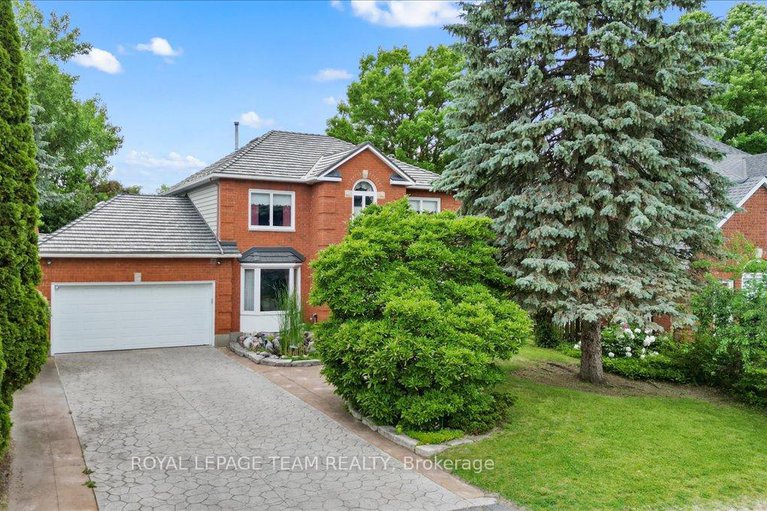 28487091/17-stonehedge-parkway/bayshore/ottawa/ontario/K2H8Z3_1