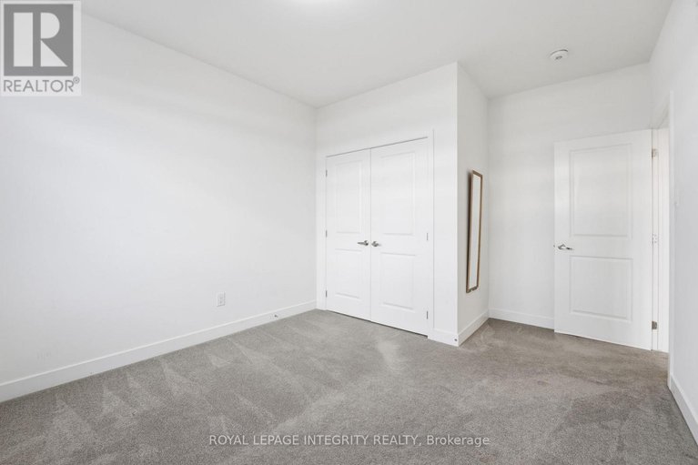 29145245/352-monticello-avenue/emerald-meadowstrailwest/ottawa/ontario/K2S2S5_24