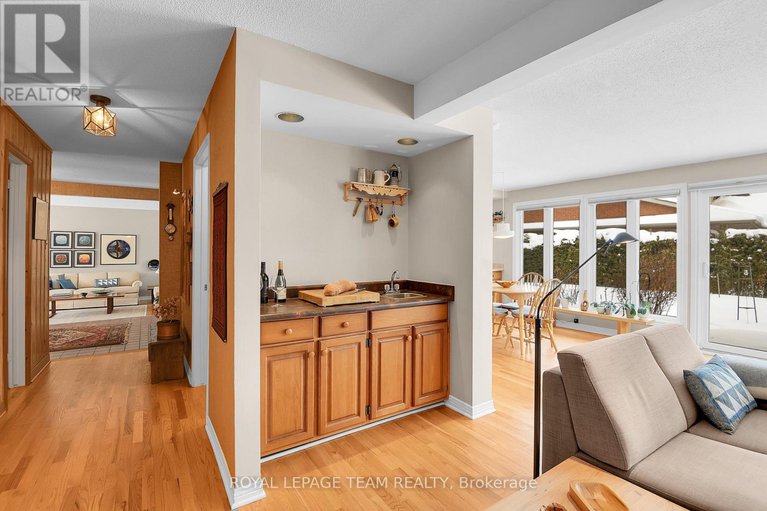 29325890/9-woodthrush-green/hunt-club/ottawa/ontario/K1V0A9_20