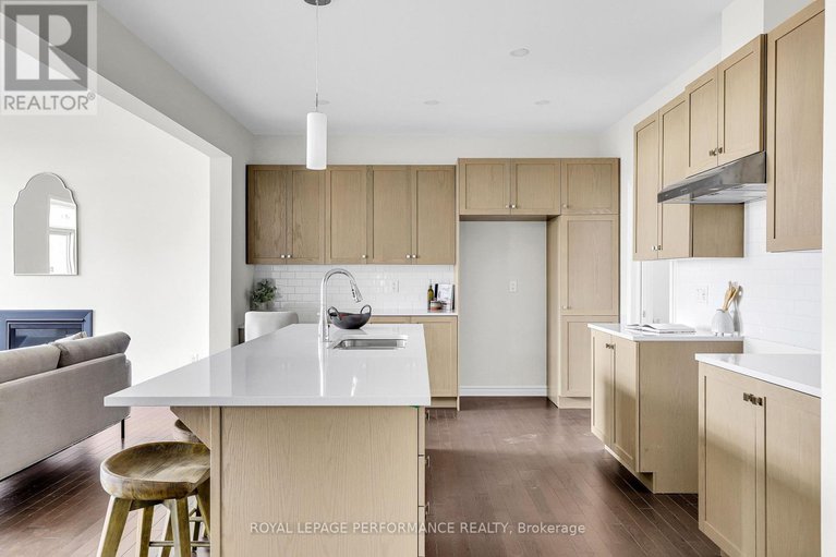 28277415/87-esban-drive/blossom-parkkemp-parkfindlay-creek/ottawa/ontario/K1X0H3_8
