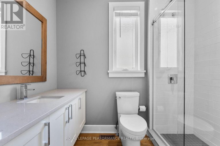 29486299/597-robert-hill-street/almonte/mississippi-mills/ontario/K0A1A0_24