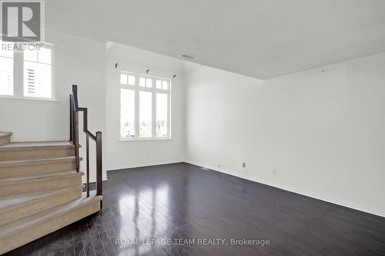 28830738/151-1512-walkley-road/heron-gateindustrial-park/ottawa/ontario/K1V2G5_5