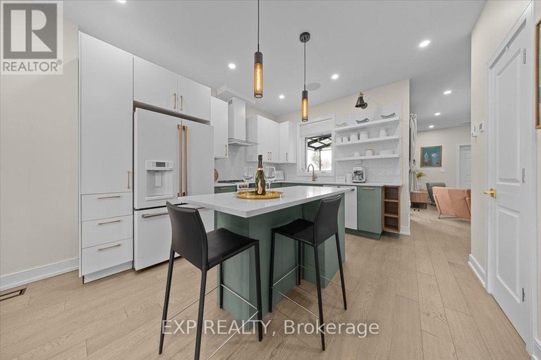 29633378/185-deschamps-avenue/vanier/ottawa/ontario/K1L5Z3_12