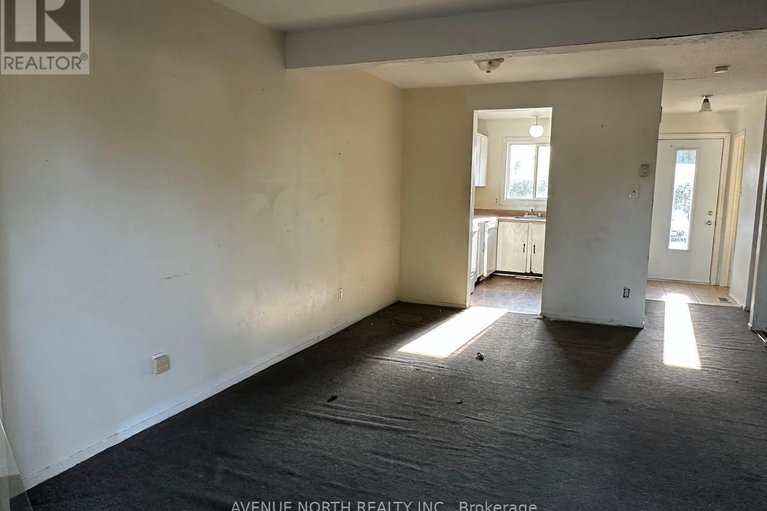 28845916/60-1771-dondale-street/pineview/ottawa/ontario/K1B5H7_4