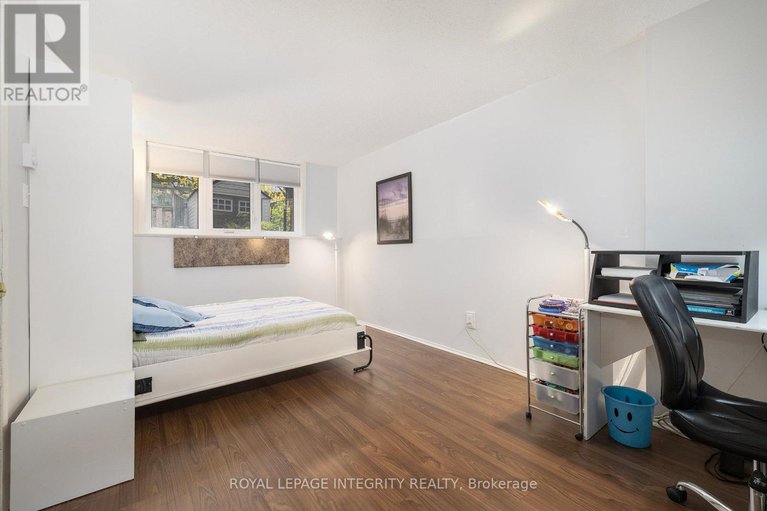 29018013/69-142-salter-crescent/beaverbrook/ottawa/ontario/K2K1Y8_28