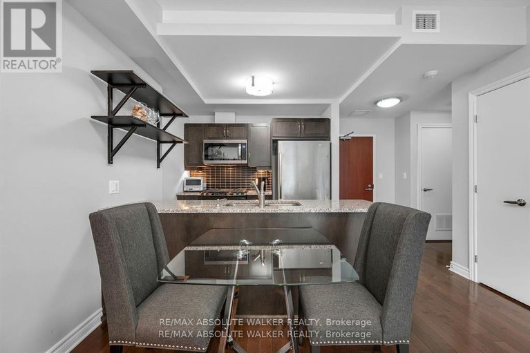 28639536/214-575-byron-avenue/mckellarhighland/ottawa/ontario/K2A1R7_10