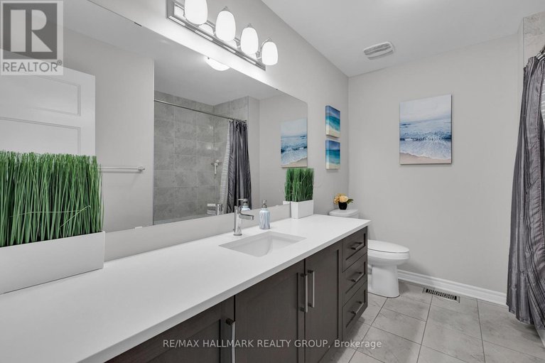 28498847/215-blackhorse-drive/north-grenville-twp-kemptville-south/north-grenville/ontario/K0G1J0_37