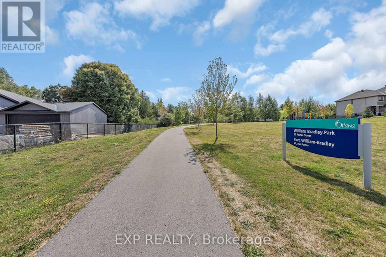 28821164/226-purchase-crescent/stittsville-south/ottawa/ontario/K2S2L7_43