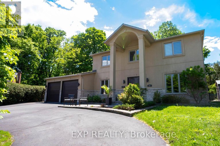 28293980/17-chesswood-court/pineglencountry-place/ottawa/ontario/K2E7E3_2