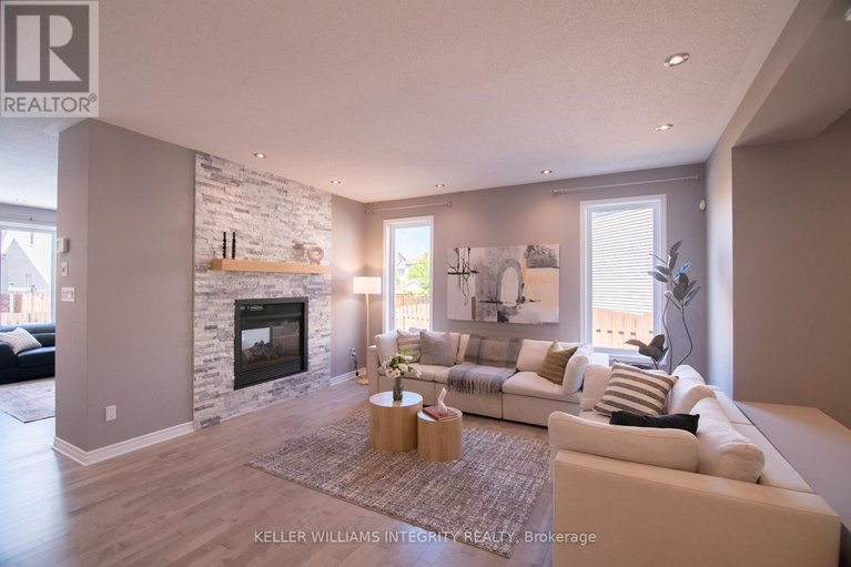 28375407/34-keighley-circle/morgans-grantsouth-march/ottawa/ontario/K2K3H8_8