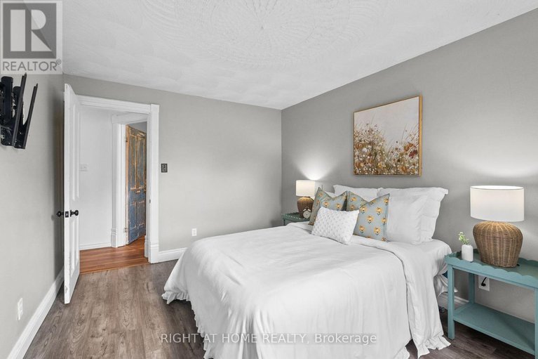 28925097/94-main-street/north-dundas-winchester-twp/north-dundas/ontario/K0A2R0_22