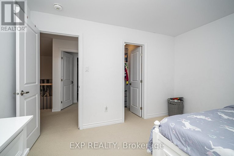 29525001/99-dun-skipper-drive/blossom-parkkemp-parkfindlay-creek/ottawa/ontario/K1X0G1_25