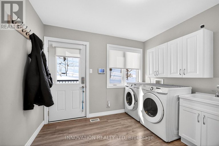 29350318/731-usborne-street/mcnabbraeside-twps/mcnabbraeside/ontario/K0A1G0_26