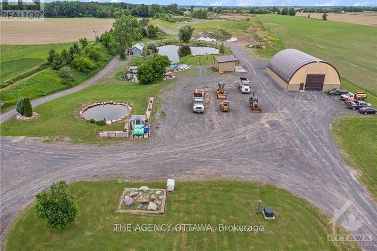 28633041/13243-thompson-road/north-dundas-winchester-twp/north-dundas/ontario/K0C2K0_2