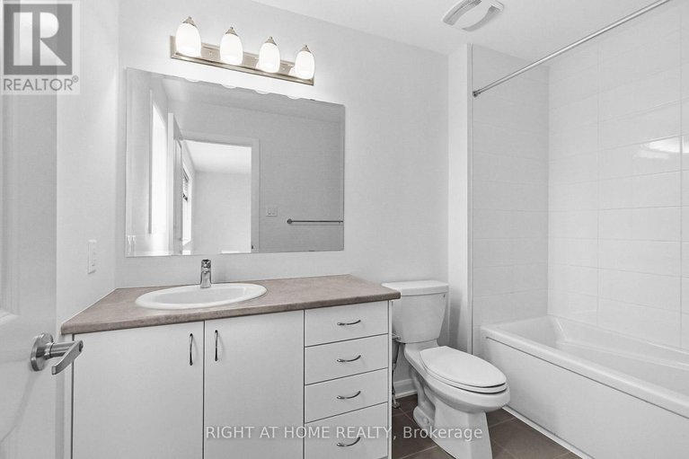 28565193/958-athenry-court/half-moon-bay/ottawa/ontario/K2J7E1_39