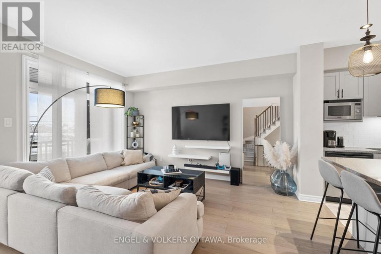 29170405/39-stockholm-private/riverside-southgloucester-glen/ottawa/ontario/K4M0G9_11