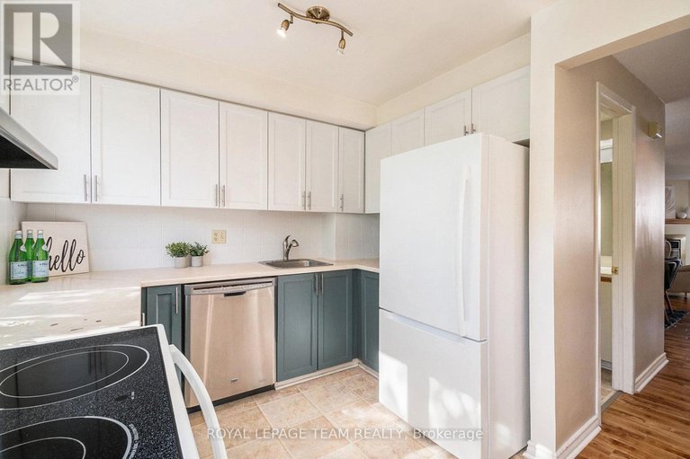 28763965/b-6720-jeanne-darc-boulevard/convent-glen-north/ottawa/ontario/K1C6E9_10